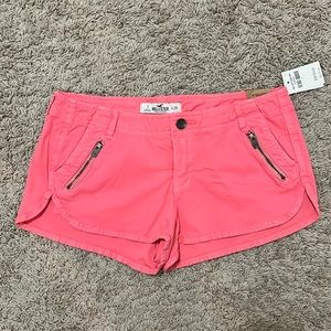 Hollister Low Rise Pink Shorts 1/W25